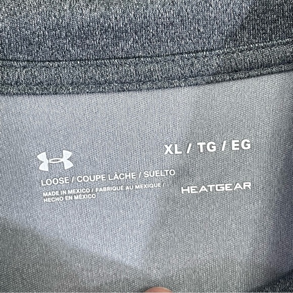 Under Armor Mens XL  1/4 zip up shirt - Picture 3 of 11